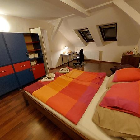 Queen Zita Apt 130 M2 Near Chain Bridge بودابست المظهر الخارجي الصورة