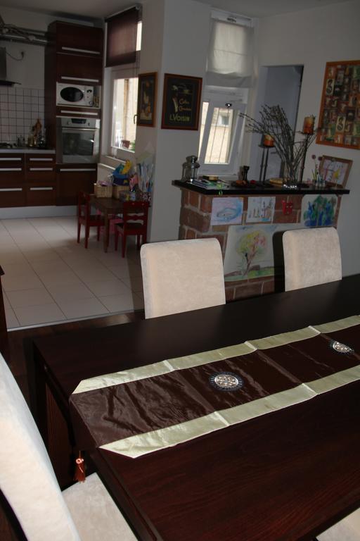 Queen Zita Apt 130 M2 Near Chain Bridge بودابست المظهر الخارجي الصورة